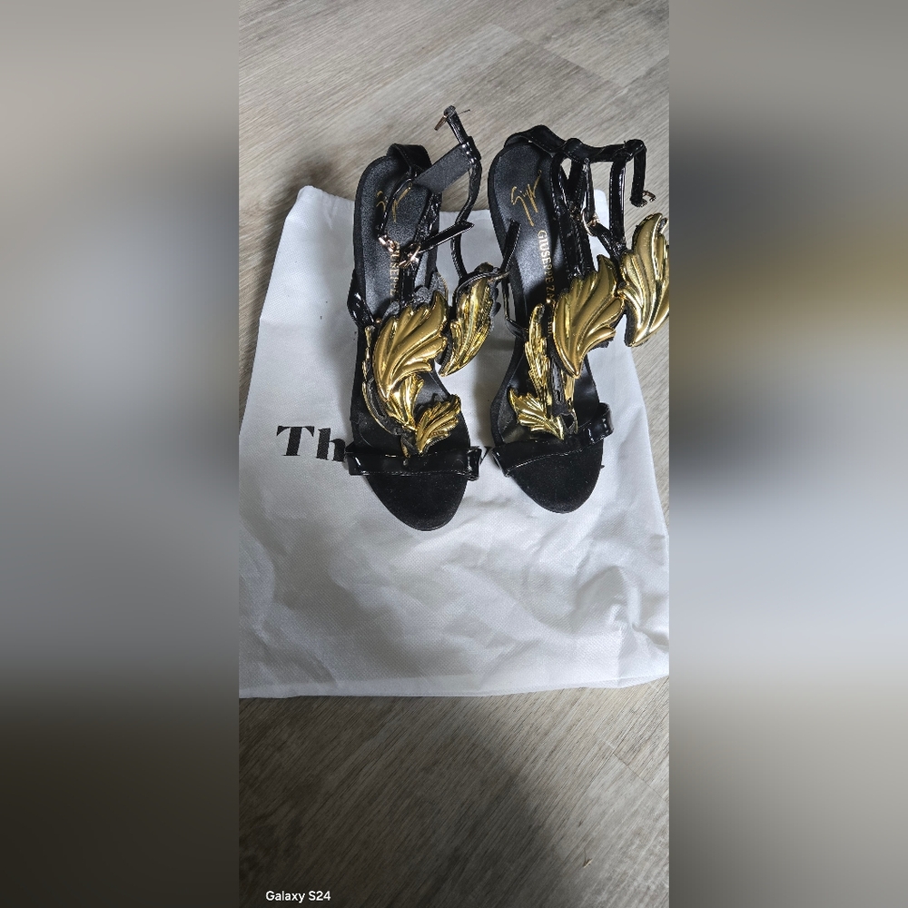 Giuseppe Zanotti Black and Gold Heels with Sculptural Design